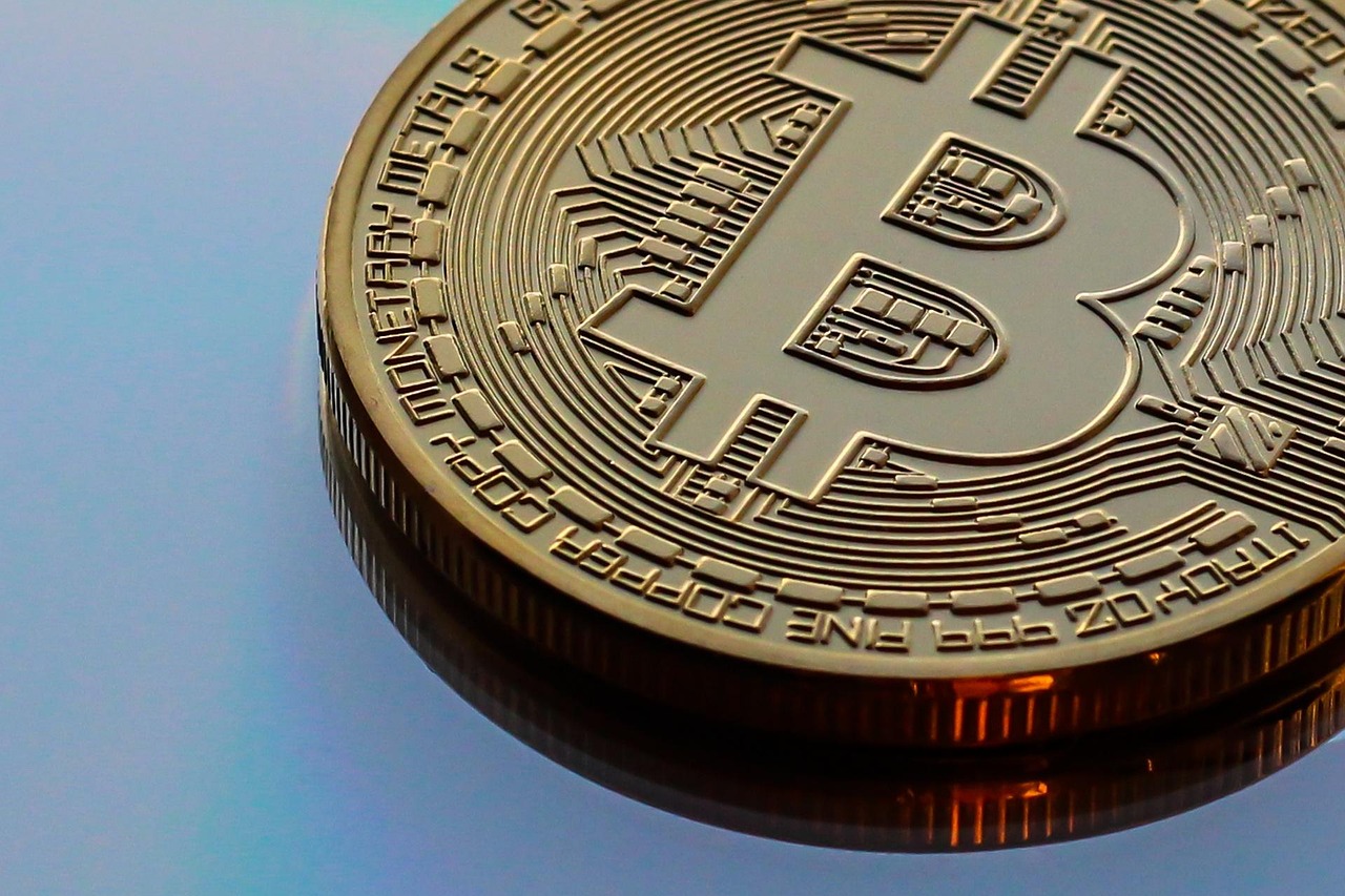 公链Solayer推出USDC结算的金融卡！刷卡有机会获得代币Layer
